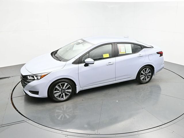2023 Nissan Versa 1.6 SV