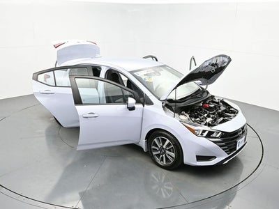 2023 Nissan Versa 1.6 SV