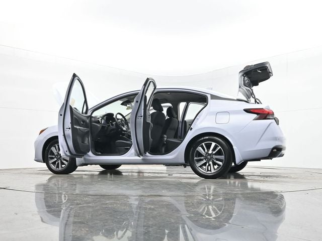 2023 Nissan Versa 1.6 SV