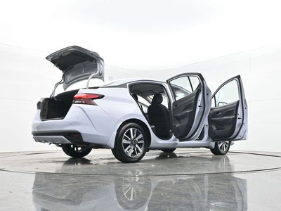 2023 Nissan Versa 1.6 SV