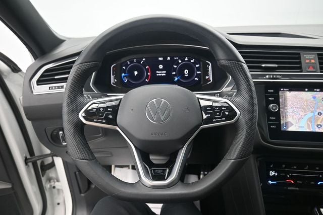 2024 Volkswagen Tiguan 2.0T SEL R-Line