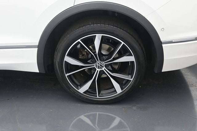 2024 Volkswagen Tiguan 2.0T SEL R-Line