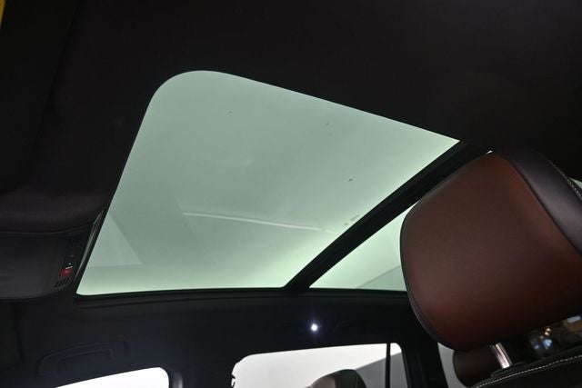 2023 Volkswagen Tiguan 2.0T SEL R-Line