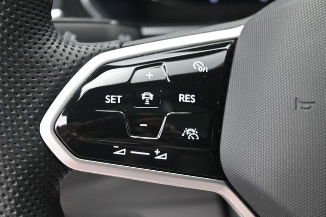2022 Volkswagen Tiguan 2.0T SEL R-Line