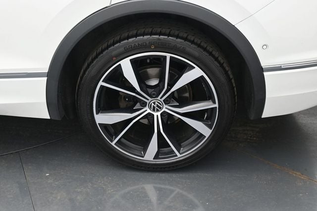 2022 Volkswagen Tiguan 2.0T SEL R-Line