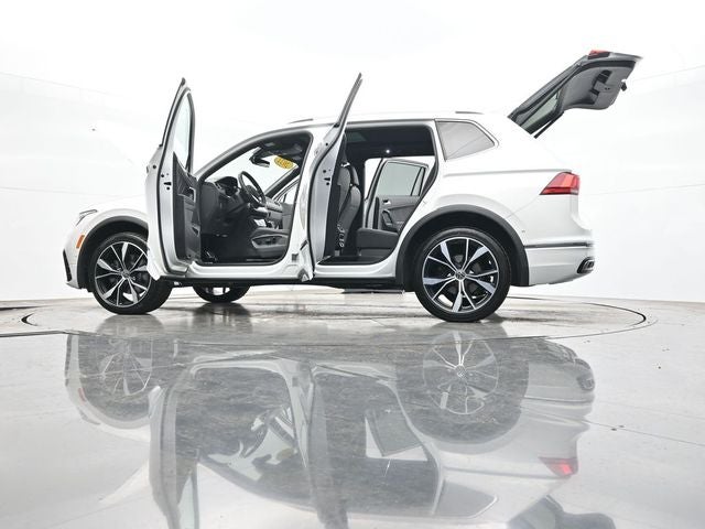 2022 Volkswagen Tiguan 2.0T SEL R-Line