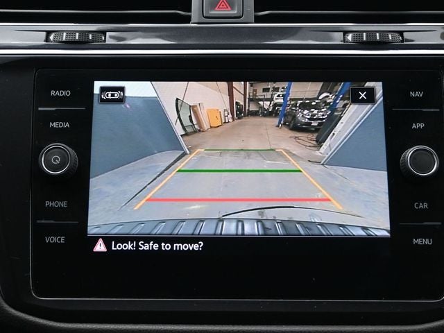 2022 Volkswagen Tiguan 2.0T SEL R-Line