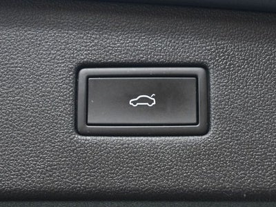 2022 Volkswagen Tiguan 2.0T SEL R-Line