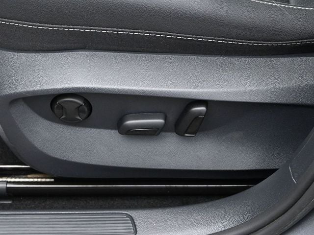 2023 Volkswagen Taos 1.5T SEL