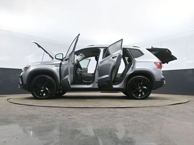 2023 Volkswagen Taos 1.5T SEL
