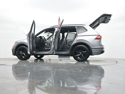 2024 Volkswagen Tiguan 2.0T SE R-Line Black