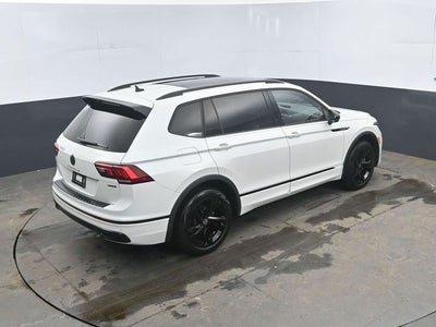 2024 Volkswagen Tiguan 2.0T SE R-Line Black
