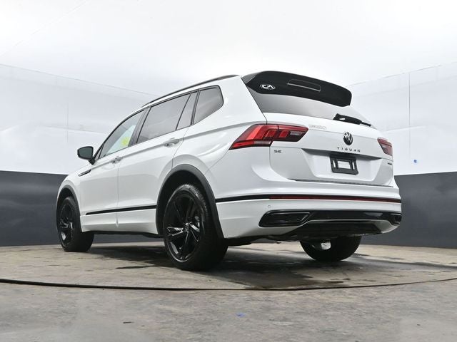 2024 Volkswagen Tiguan 2.0T SE R-Line Black