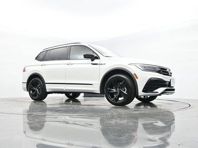 2024 Volkswagen Tiguan 2.0T SE R-Line Black
