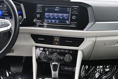 2023 Volkswagen Jetta 1.5T SE
