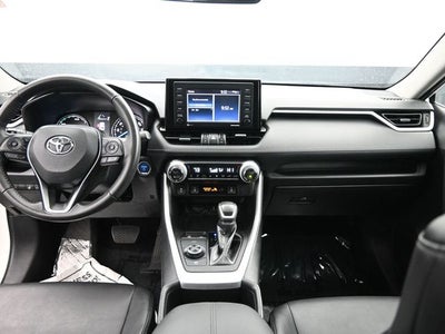 2022 Toyota RAV4 Hybrid XLE Premium