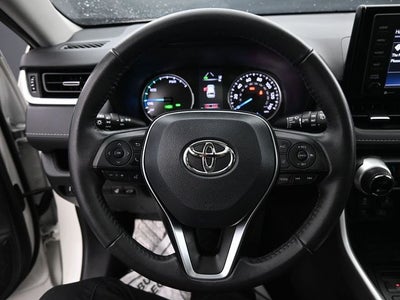 2022 Toyota RAV4 Hybrid XLE Premium