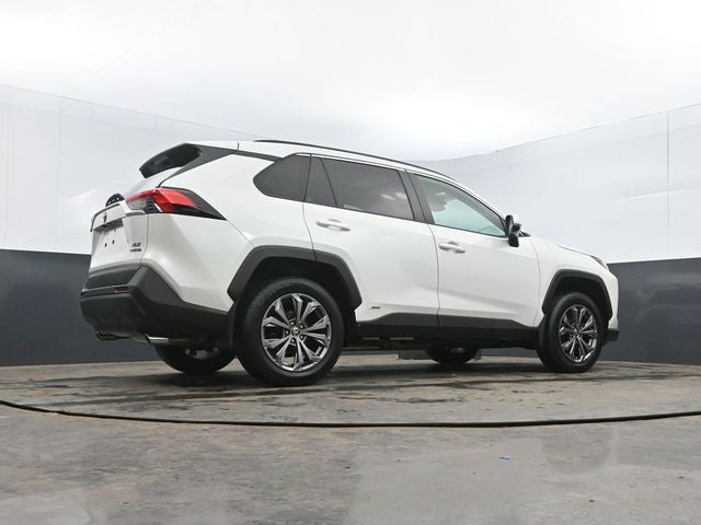 2022 Toyota RAV4 Hybrid XLE Premium