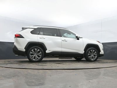 2022 Toyota RAV4 Hybrid XLE Premium