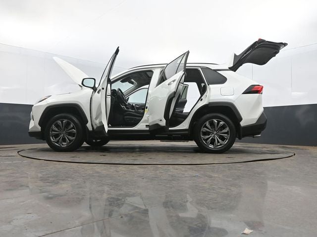 2022 Toyota RAV4 Hybrid XLE Premium