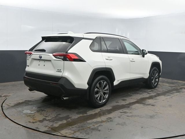 2022 Toyota RAV4 Hybrid XLE Premium