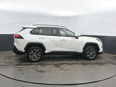 2022 Toyota RAV4 Hybrid XLE Premium
