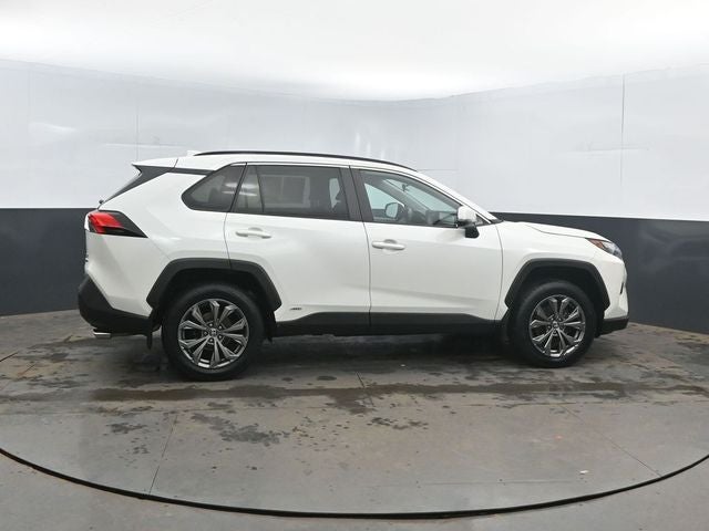 2022 Toyota RAV4 Hybrid XLE Premium