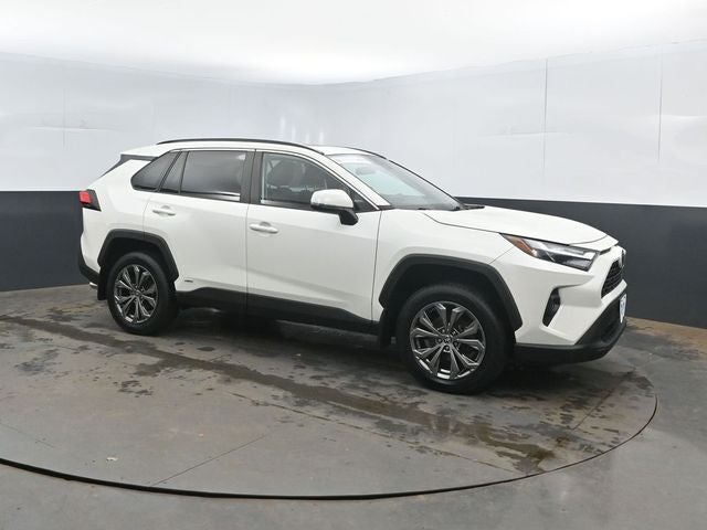 2022 Toyota RAV4 Hybrid XLE Premium