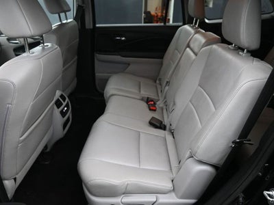 2016 Honda Pilot EX-L w/Navigation