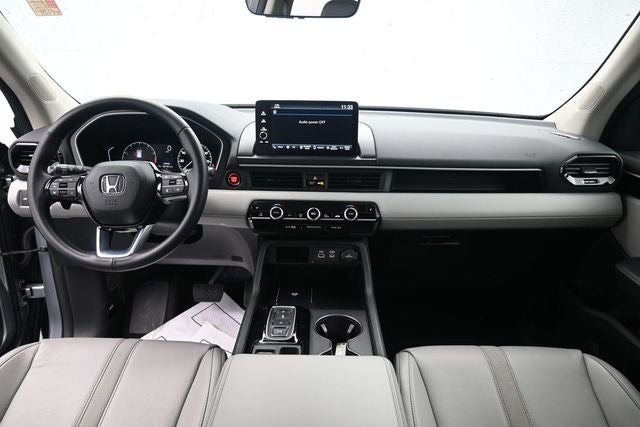 2023 Honda Pilot EX-L 8 Passenger