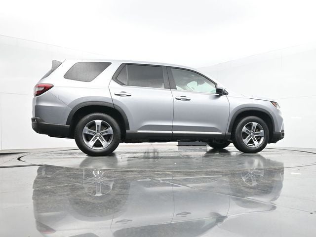 2023 Honda Pilot EX-L 8 Passenger