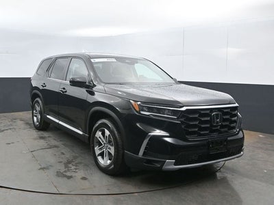 2023 Honda Pilot EX-L 8 Passenger