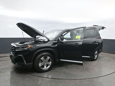 2023 Honda Pilot EX-L 8 Passenger