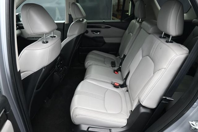 2023 Honda Pilot EX-L 8 Passenger
