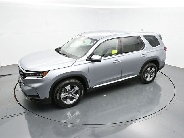 2023 Honda Pilot EX-L 8 Passenger
