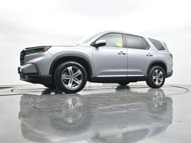 2023 Honda Pilot EX-L 8 Passenger