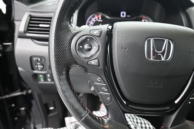 2022 Honda Ridgeline Black Edition