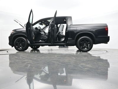2022 Honda Ridgeline Black Edition