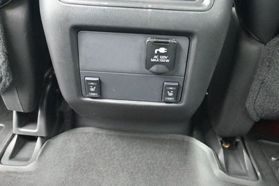 2016 Nissan Pathfinder SL