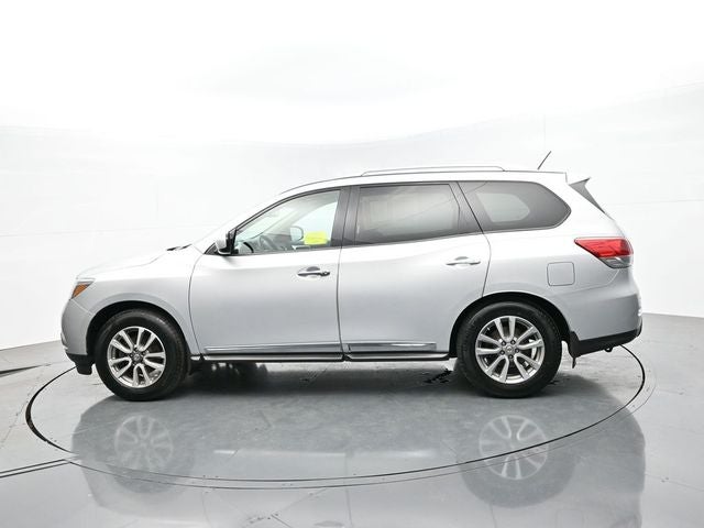 2016 Nissan Pathfinder SL