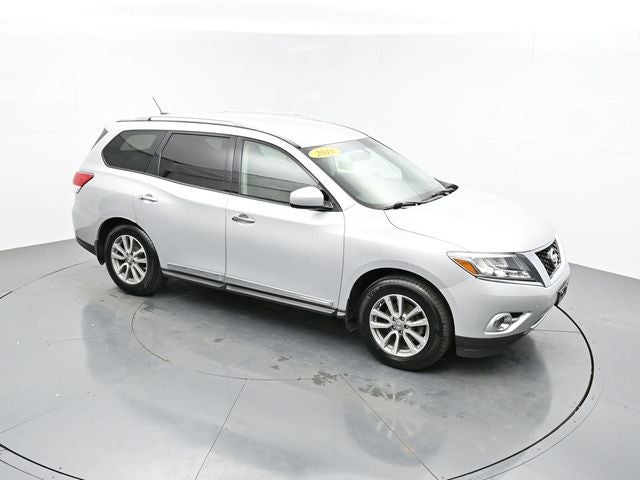 2016 Nissan Pathfinder SL