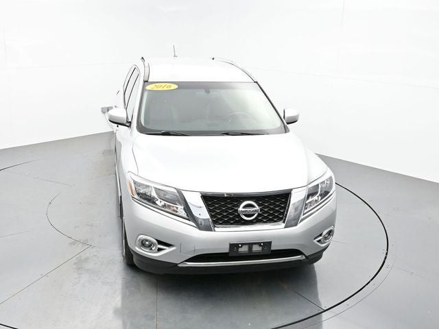 2016 Nissan Pathfinder SL