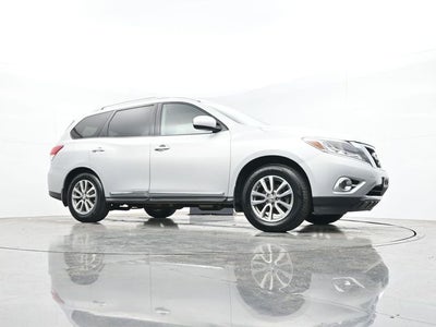 2016 Nissan Pathfinder SL