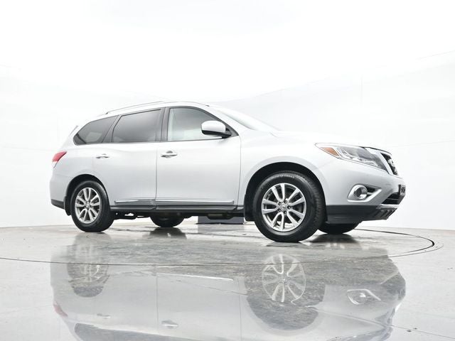 2016 Nissan Pathfinder SL
