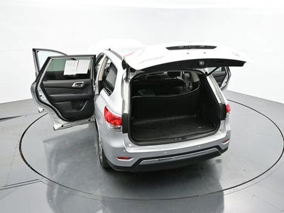 2016 Nissan Pathfinder SL