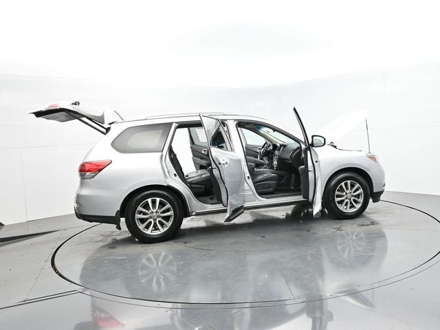2016 Nissan Pathfinder SL