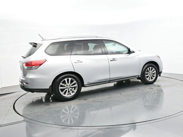 2016 Nissan Pathfinder SL