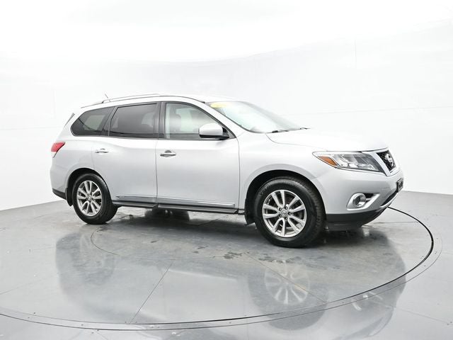 2016 Nissan Pathfinder SL