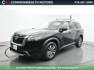 2024 Nissan Pathfinder SL