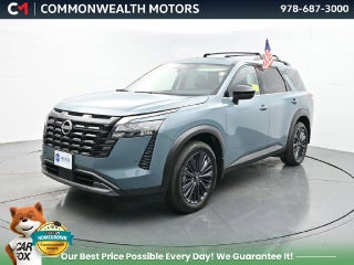 2026 Nissan Pathfinder SL